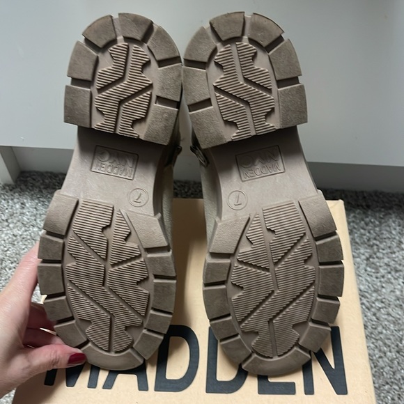Madden NYC Boots 👢 SZ 7 - Picture 6 of 8